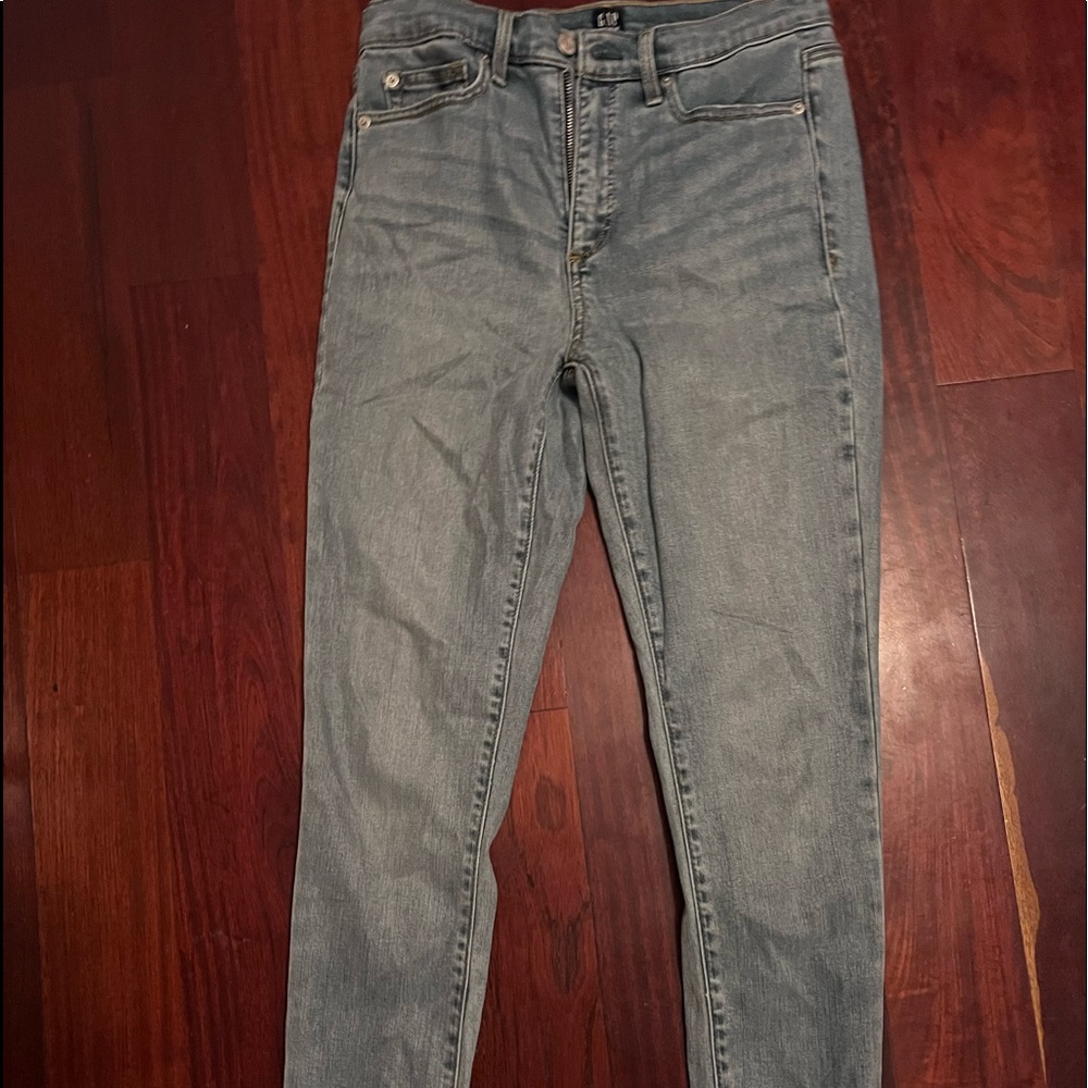 Women’s Gap 28 R True Skinny Jeans